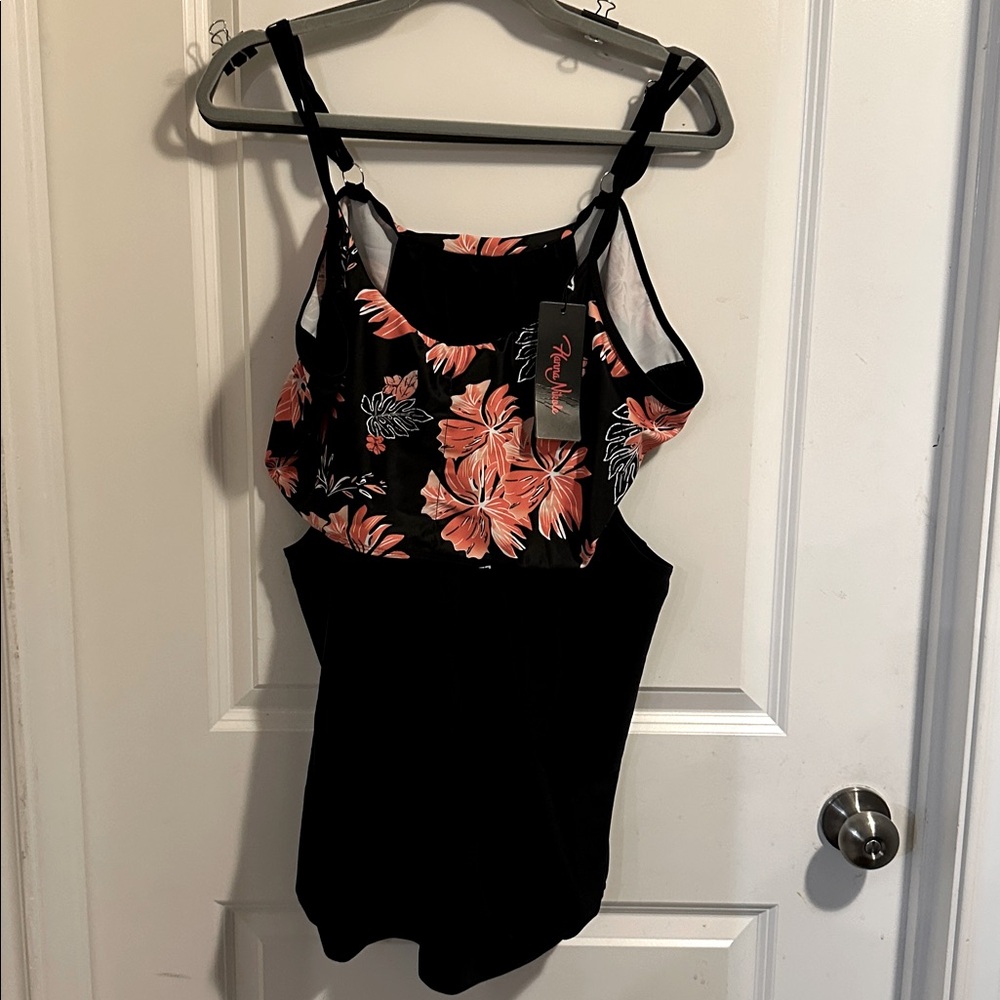 Tankini Top - NWT